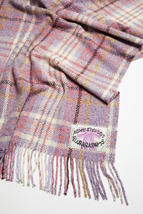 (image for) Seamless Oversized plaid scarf blanket